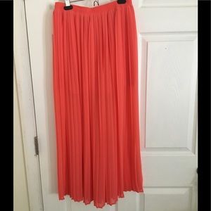 Forever 21 Long Sheer Coral Pleated Skirt